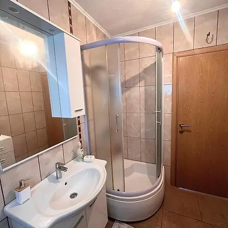 Milla * موستار